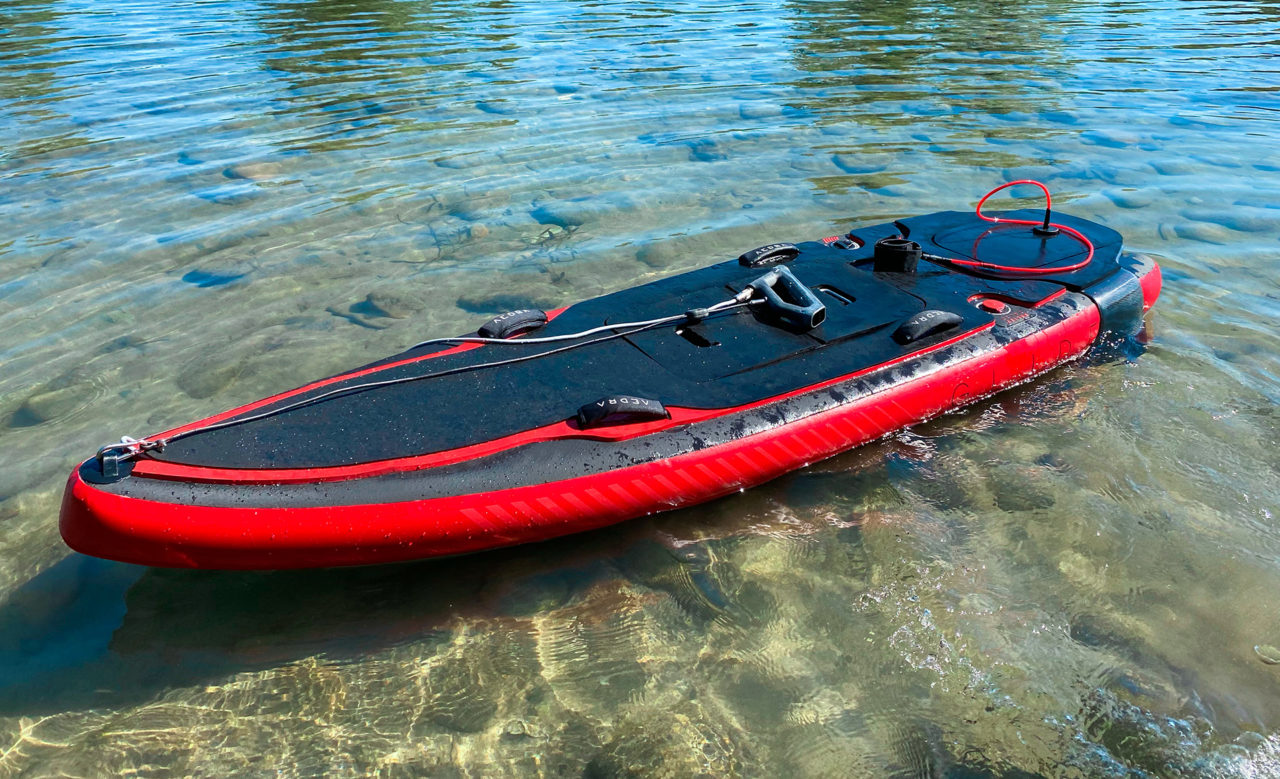 Electric surfboard a new way to experience the waves